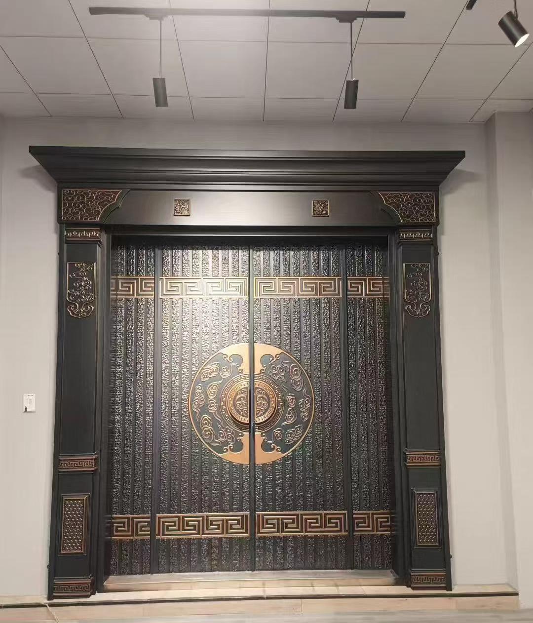 Palace retro luxury gate